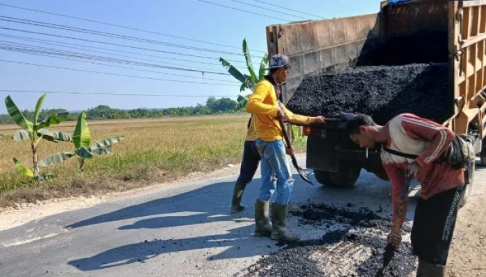 Pemprov Jateng Kucurkan Rp34 Miliar, Jalan Randublatung–Cepu Ditarget Mulus pada 2026