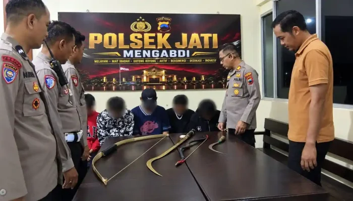 Lima Remaja di Kudus Diciduk Polisi, Buntut Pamer Senjata Tajam di Medsos